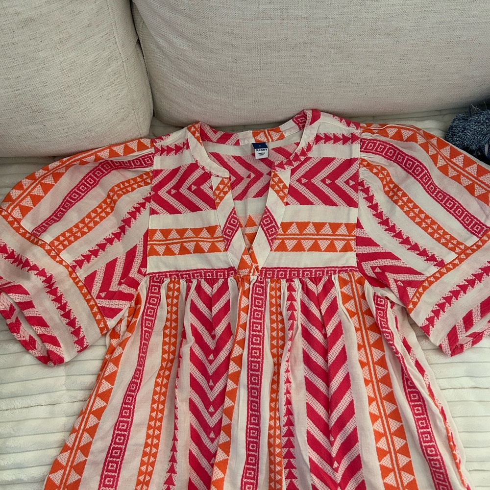 Old Navy Swing Top